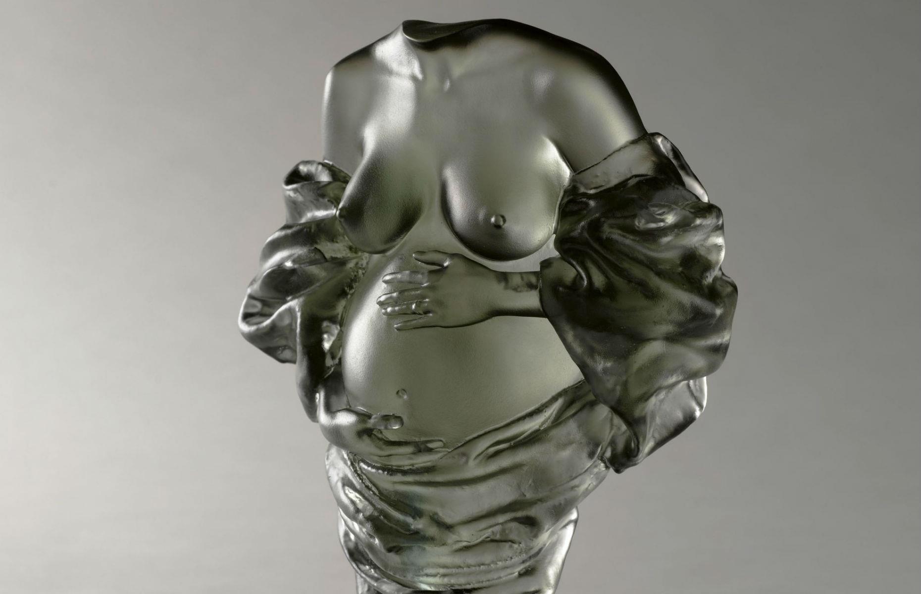 A life-size glass sculpture of your baby bump 
